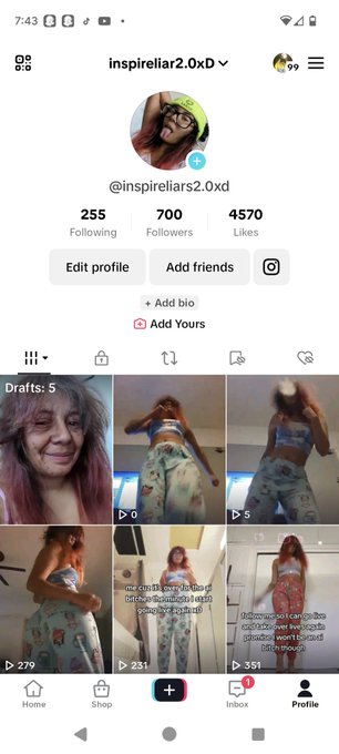 300 more follows to go till I give out 100 free 1 month spots to my onlyfans 🙃💖 #egirl #tiktok #nsfw<a href="/tag/nsfw"class="tags"><span>#nsfw</span></a><a href="/tag/onlyfans"class="tags"><span>#onlyfans</span></a><a href="/tag/tiktok"class="tags"><span>#tiktok</span></a><a href="/tag/egirl"class="tags"><span>#egirl</span></a>