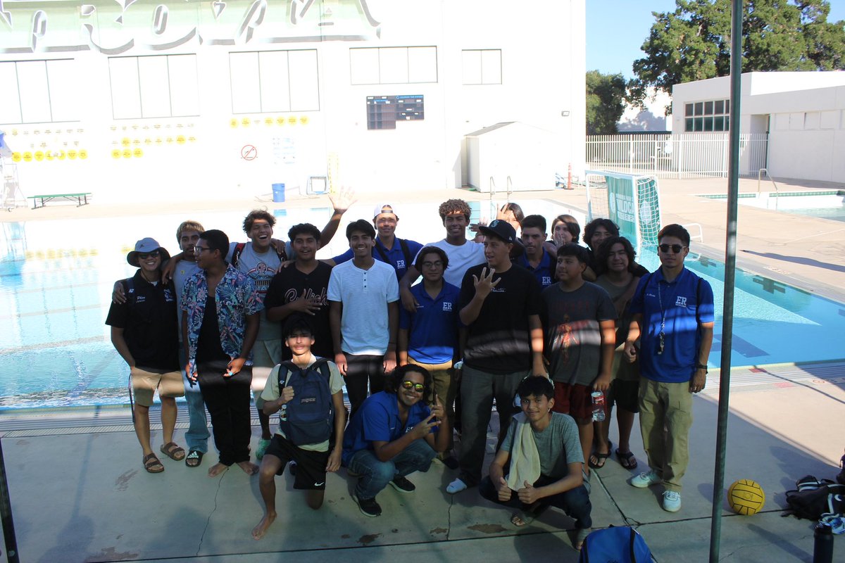 MrPhanERHS's tweet image. Really proud moment as a 2nd year coach. We beat Monrovia HS 21-10 who we lost to last year. Now we are 5-0, can’t be more proud of how these boys grown. On to the next one #makingwaves #bluepride #nopoolnoproblem