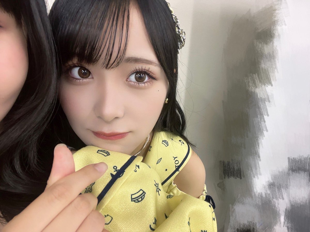 fujisawa_riko's tweet photo. じゅりい、はっぴーばーすでー♡

成人！大人の仲間入りー！🥹
いつもニコニコで優しくて盛り上げてくれて本当にありがとう🥲

そんなじゅりいを皆で褒め褒めしてたら涙を流してしまった写真が1枚目になりますかわいい…˙ᵕ˙♥︎
#ニアジョイ 
#逢田珠里依生誕祭2023 https://t.co/aisHMmXwOM