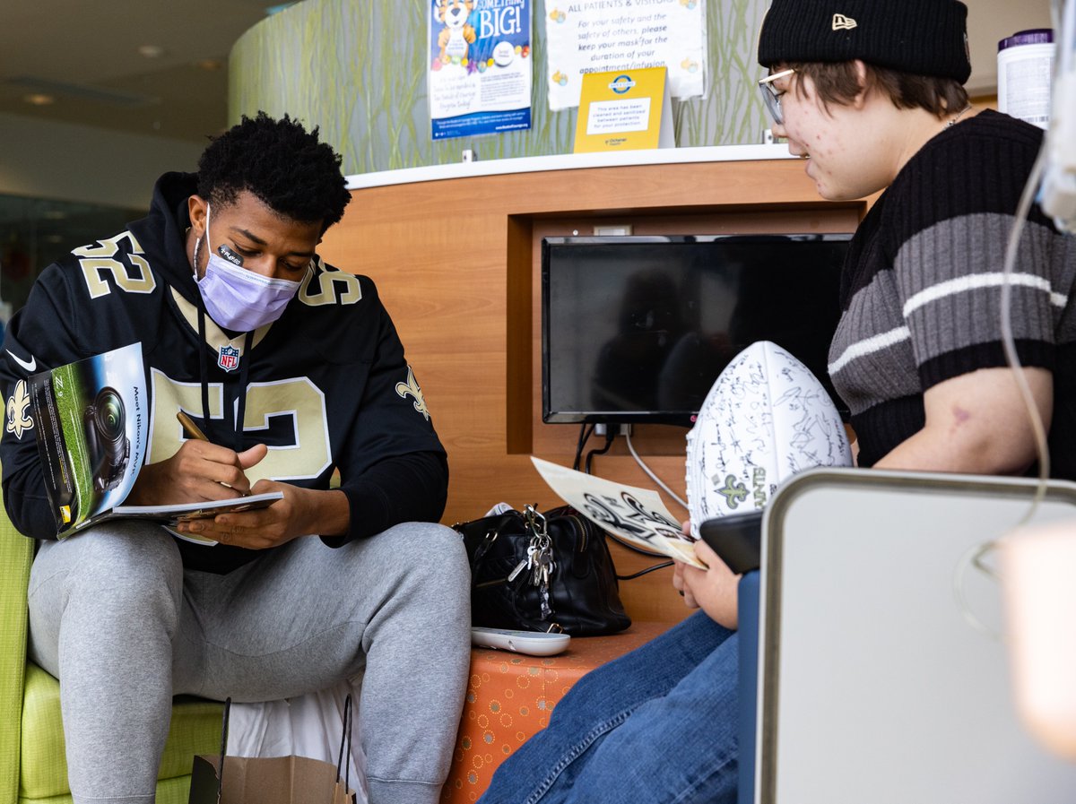 New Orleans Saints (@saints) on Twitter photo It's Childhood Cancer Awareness monthπ«Ά so <a href="/DMarcojackson20/">D'Marco Jackson π¦
</a> wanted to spend his off day visiting a few new friends <a href="/OchsnerHealth/">Ochsner Health</a>
πΈneworlns.co/3PzsKzK It's Childhood Cancer Awareness monthπ«Ά so <a href="/DMarcojackson20/">D'Marco Jackson π¦
</a> wanted to spend his off day visiting a few new friends <a href="/OchsnerHealth/">Ochsner Health</a>
πΈneworlns.co/3PzsKzK
