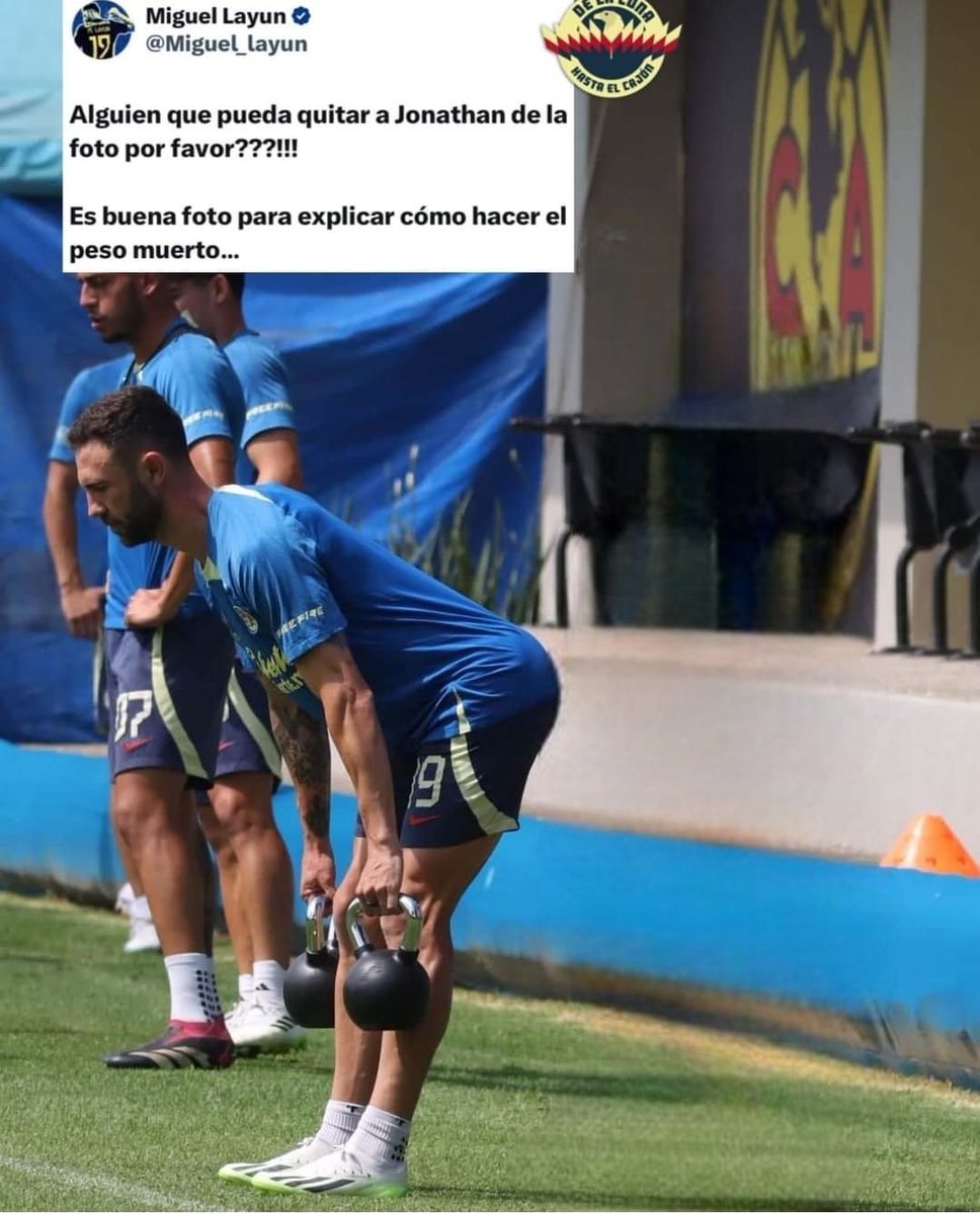 Patotoro's tweet photo. @Miguel_layun https://t.co/WroLwe5rSo