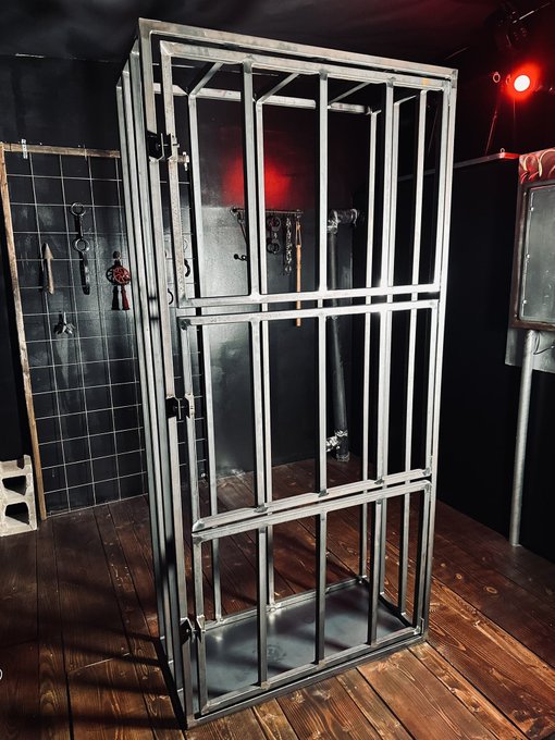 New cage! What do you think? https://t.co/25mbZ99Tje<a href="/tag/clip"class="tags"><span>#clip</span></a>