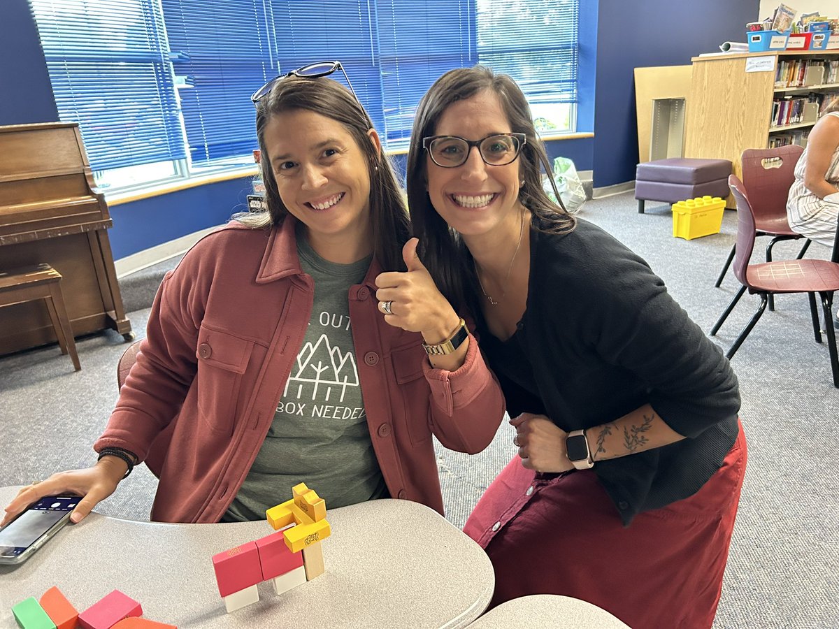 StMonicaOCSB's tweet image. Working on our school wide global competency of collaboration at today’s staff meeting through some friendly games of Maker @JENGA! #PurposefulPlay #MONmoments #ocsbDeepLearning
