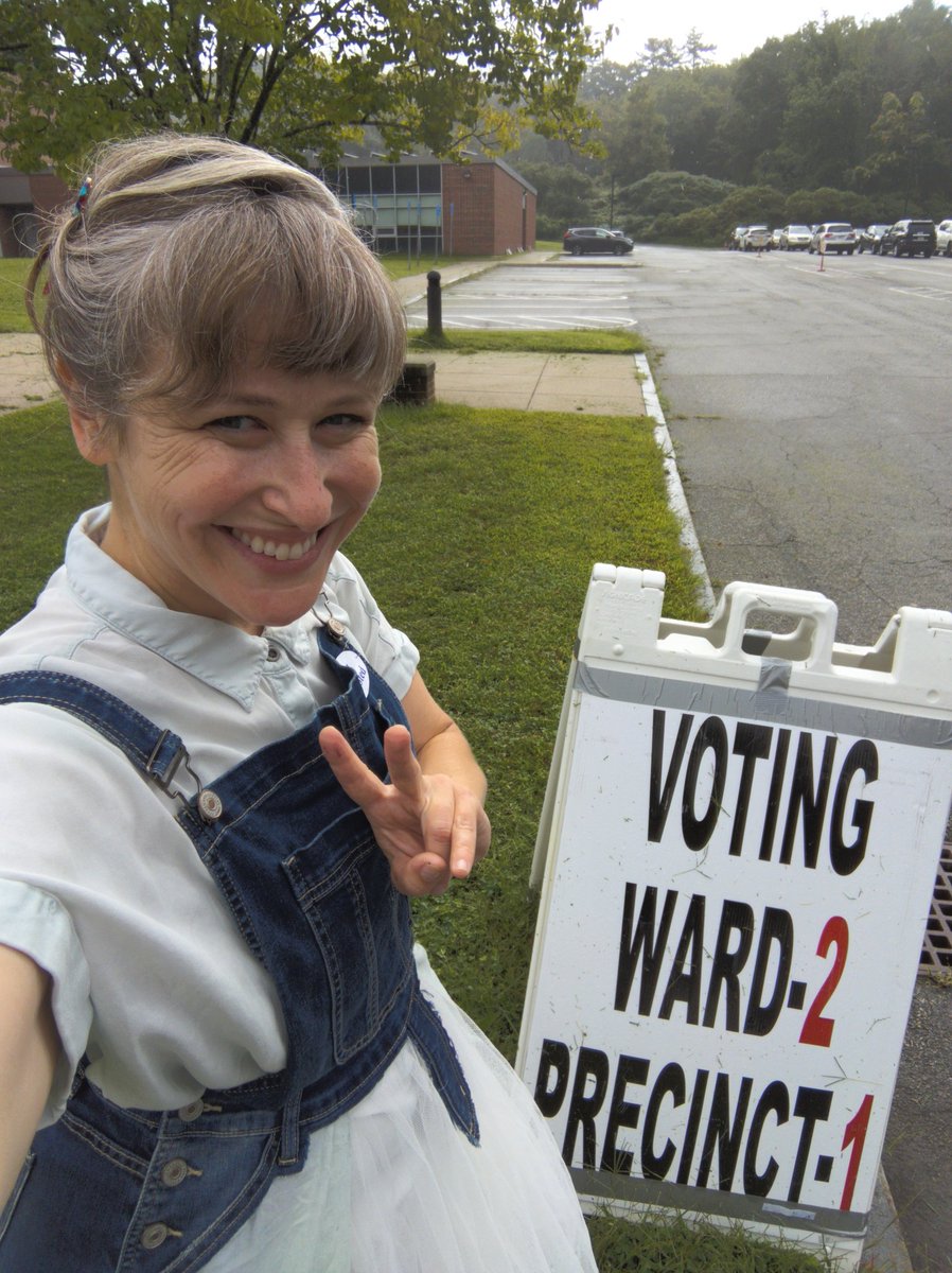 ⌚~1hr left to vote in #Waltham's preliminary election!
💚☑️Thank you to everyone who's voted already 🥳🌱💚⚙️💐 
🗳️Polls open until 8pm tonight!
↪️Election/voting location info: city.waltham.ma.us/elections/page…
#WalthamMA #WalthamPolitics #mapoli
