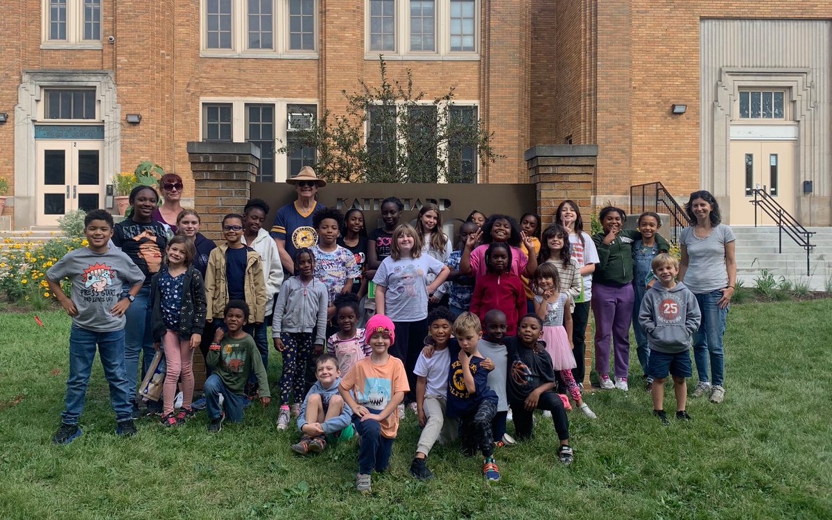 cwoverstreet's tweet photo. Congratulations to our Garden Club on winning their 4th @ChiGardenAwards ! #CPSSuccess @Network10CPS https://t.co/rsZiYlOOh5