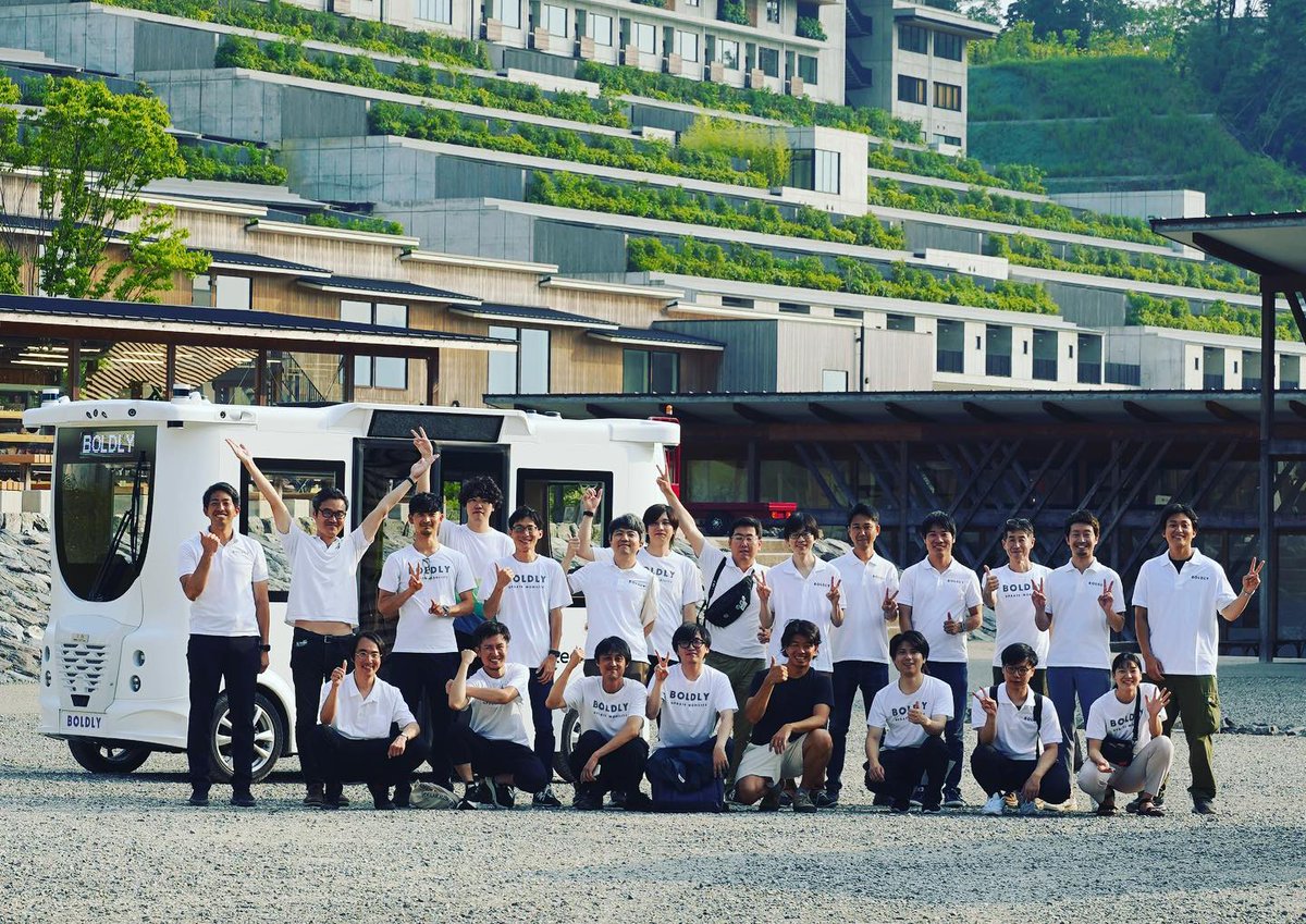 atsutoms's tweet photo. 弊社の大量採用開始してます！レベル4自動運転が解禁され、急成長のタイミングです。興味ある方は気軽にDMください。
https://t.co/3JVd4CBEjq https://t.co/oWERJoi7Ee