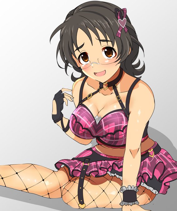 「この衣装…素敵ですけど胸元ちょっと苦しいです…」
8周年衣装風香ちゃん!
シャウトアウト・ラヴはキャミタイプを標準ボディの子が着ると一気に印象変わるのが好き
ムチムチの身体がコルセットやタイツ等に無理矢理押しこめられてるようなギチギチ感が…
#浅野風香 