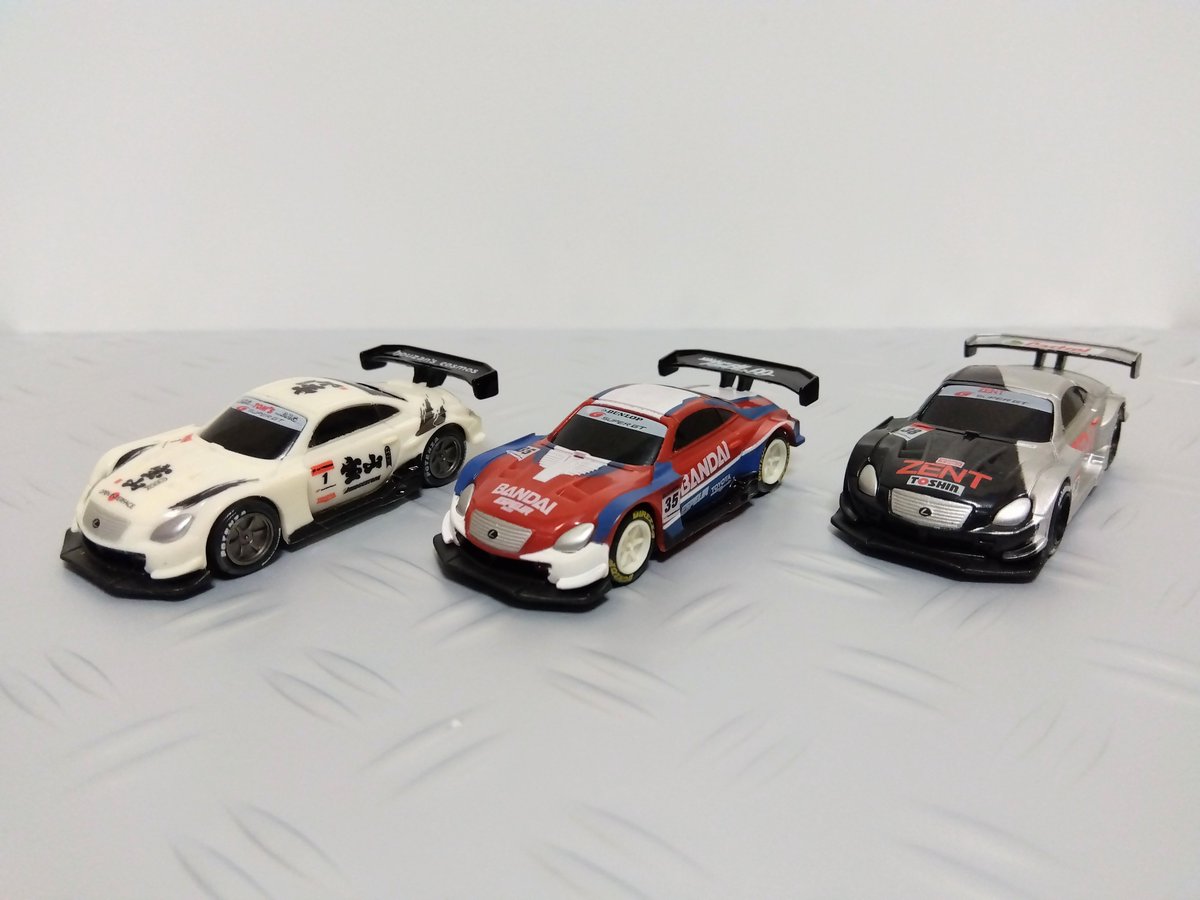 amedeo_0607's tweet photo. 16年前の ローソン限定 缶コーヒーのおまけ
2007 スーパーGT GT500クラス 1:80ミニチュアモデル
レクサスSC430 ホンダNSX 日産フェアレディZの3車種
全16種は買えなかったので、その中から10台です
タイヤはゴム製、細かいロゴも印刷済み
#SuperGT #ミニカー #LexusSC430 #HondaNSX #NissanFairladyZ https://t.co/wEuK635QK4