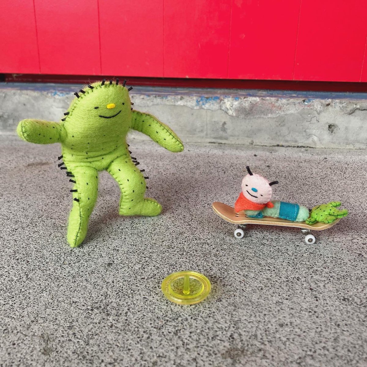 Official2Check's tweet image. ちょっと蒸し暑くなってきた札幌からこんにちは。

#skatex #skatetwitter #spinningtop #コマ