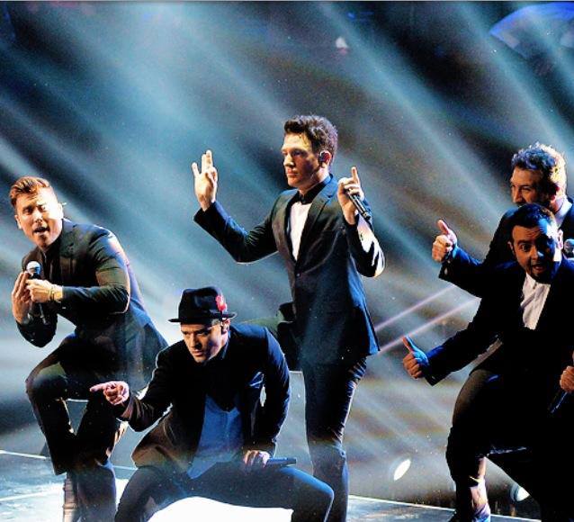 Jelli_Mac's tweet photo. It's been too long. Come on @NSYNC
what'cha got for us tonight 🧐
#NSYNCXVMAS
#nsyncVmas
#weloveyouNSYNC
#NSYNCforever
#VMAs https://t.co/srwGIz5X0n