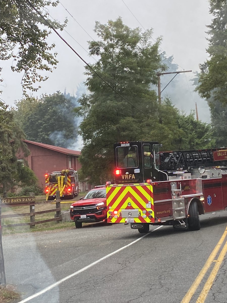 ValleyFire's tweet photo. Crews from @MVfireWA, VRFA, @southkingfire, are on scene of a fully involved mobile home fire on the 17000 block of SE Lake Moneysmith rd. Please avoid the area. https://t.co/VeEcqdaZLj