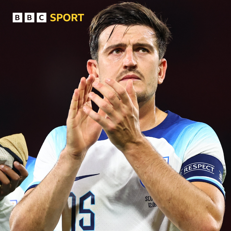 BBCSport's tweet photo. "Every time he goes on the field, the resilience he shows is absolutely incredible. He's a top player and we're all with him."

#BBCFootball