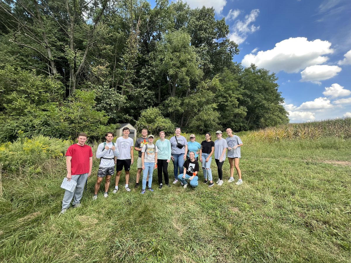 LVCEnvi's tweet image. This afternoon LVC’s Ecology class sampled salamanders for the Student Network for Amphibian Pathogen Surveillance (SNAPS).  Samples collected by LVC students will be tested for Bsal—an emerging amphibian disease. #LVCEnvi #LVCresearch #LVCWTRP
