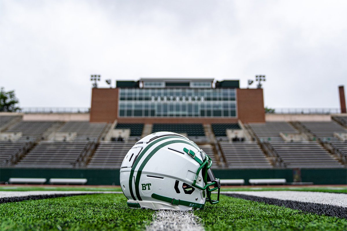 DartmouthFTBL's tweet image. We are thankful for the all the schools in the @IvyLeague and their continued support for Coach Teevens throughout his recovery.
 
#BTStrong
 
dartsports.co/3sQZ4Fh