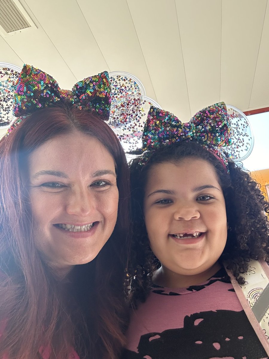 To say I’m so appreciative of my work family is an under statement. They made today Disney day at school. From the cards and flowers, all the happy birthday wishes to an unlimited supply of strawberry frosted donuts. I couldn’t feel anymore loved! #bestdayEVER