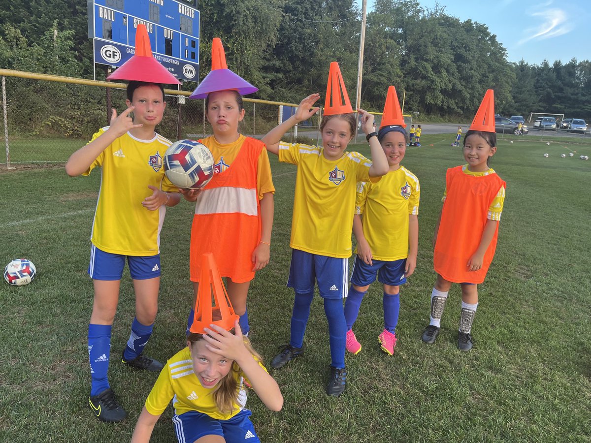 Fun night getting to work with these ⁦<a href="/FCBrandywine/">FC Brandywine</a>⁩ clowns! 🟡⚪️🔵