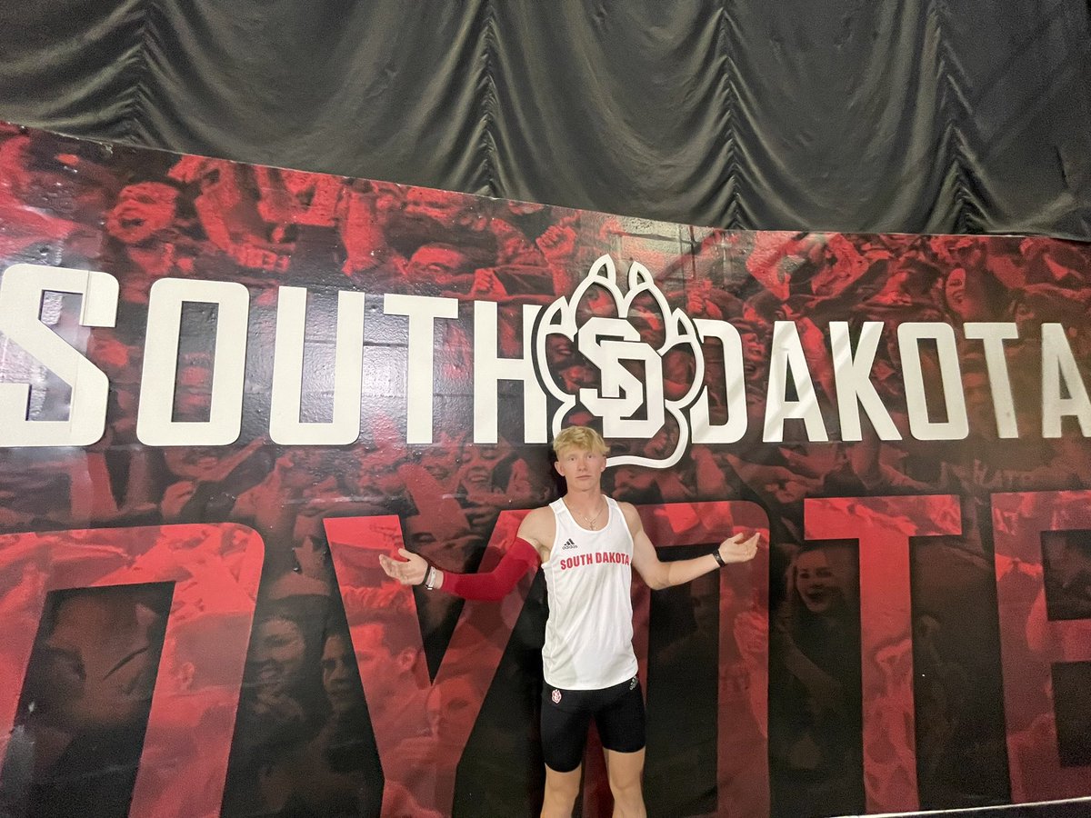 Thank you to the whole <a href="/SDCoyotesXCTF/">South Dakota Track & Field / Cross Country</a> staff for showing my family and I the amazing facilities and thank you <a href="/wear_alexander/">Alexander Wear</a> for hosting! Can’t wait to be back on campus! #goyotes #offcialvisit