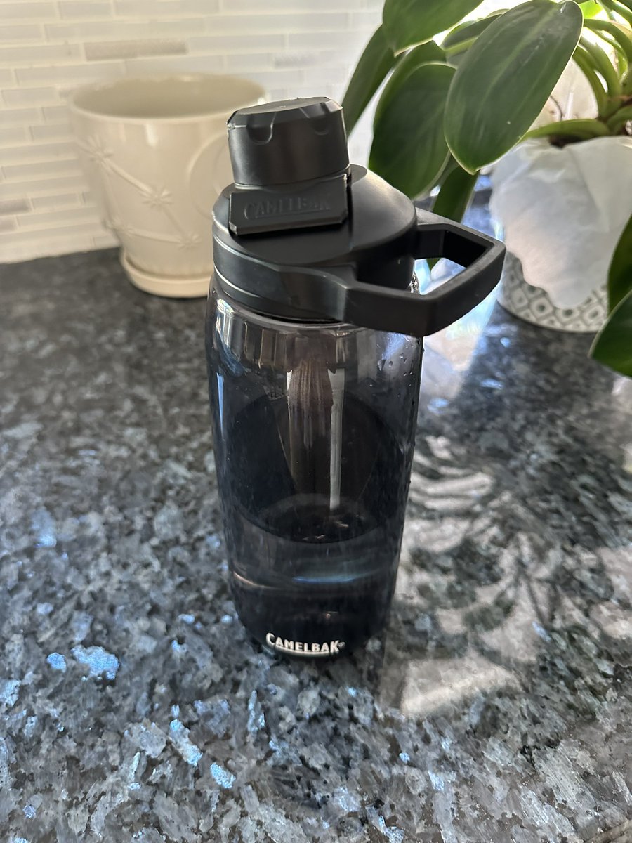 abburkhart's tweet photo. @CamelBak Hi there. My camelback water bottle leaked all over my car seat. I thought they were leak proof. Ugh! https://t.co/zHzW6uSWVG