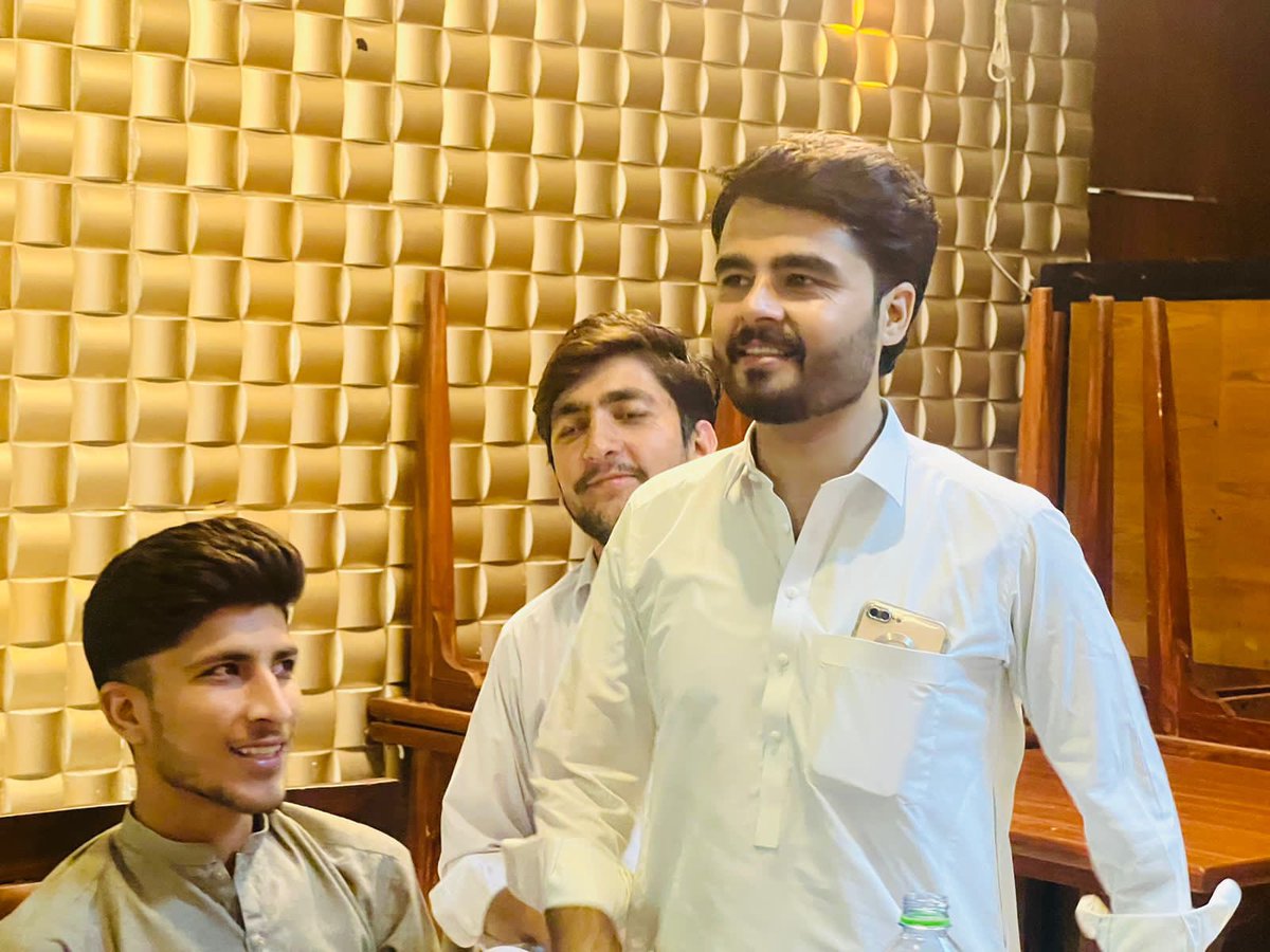 SohaibIsrar's tweet photo. 𝐌𝐚𝐫𝐝𝐚𝐧 𝐌𝐞𝐞𝐭𝐮𝐩
#letsconnect 

I extend my sincere gratitude to all the attendees who contributed to the event's success.

Our mission to equip our youth with vital digital skills is steadily progressing.#DigitalMarketing #MardanMeetup #YouthEmpowerment #devisersllc https://t.co/qQ26UpabTF