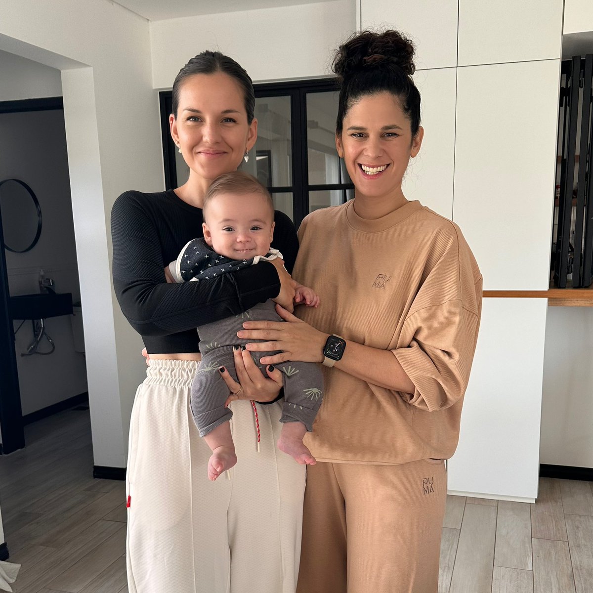 madres solo hay 2 🤍