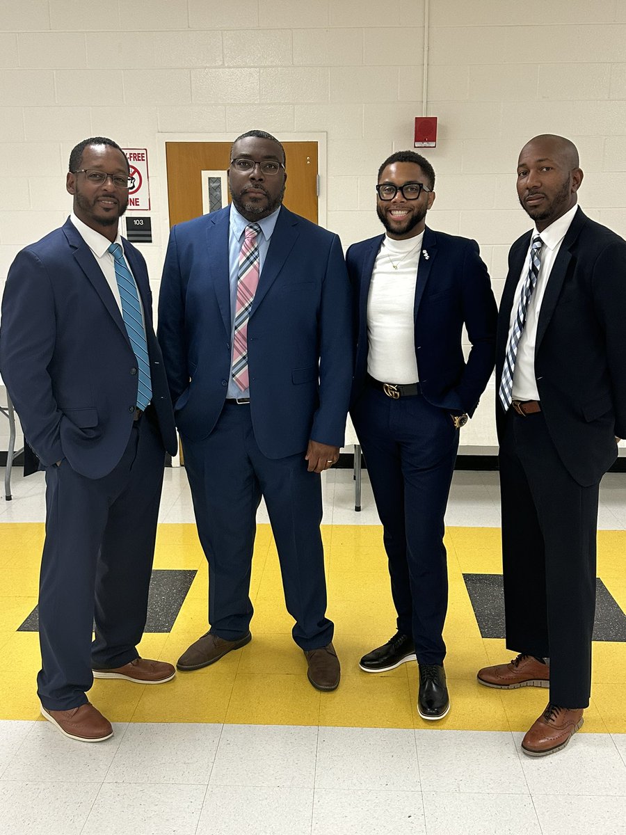 <a href="/LuellaHS_HCS/">Luella High School</a> Homecoming Week and the Four Horsemen joining in on the fun today as BBQ Dads but represented The LUE at the Drive 2.0 AP meeting. Being intentional in every aspect as APs. #MoreCelebrating #MoreGrowing &amp; #MoreLearning <a href="/bhardnett12/">Brandi Hardnett</a> <a href="/Twonmyree/">Edtwon Myree</a> <a href="/DariusFreeman84/">Darius Freeman, Ph.D.</a>