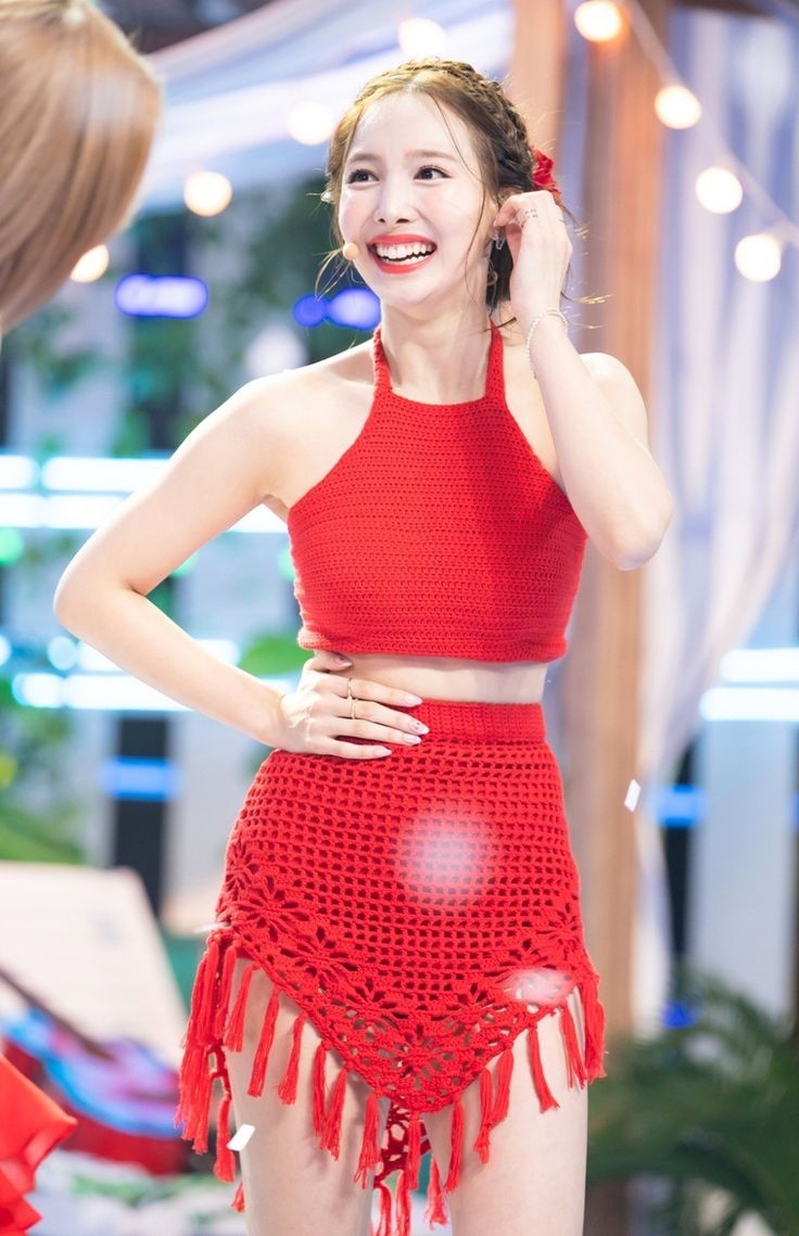 tggkcollector's tweet photo. gente, vocês comprariam roupas estilo dos idols em crochet?
É para o meu TCC
Exemplos: https://t.co/dR2WTur2sO
