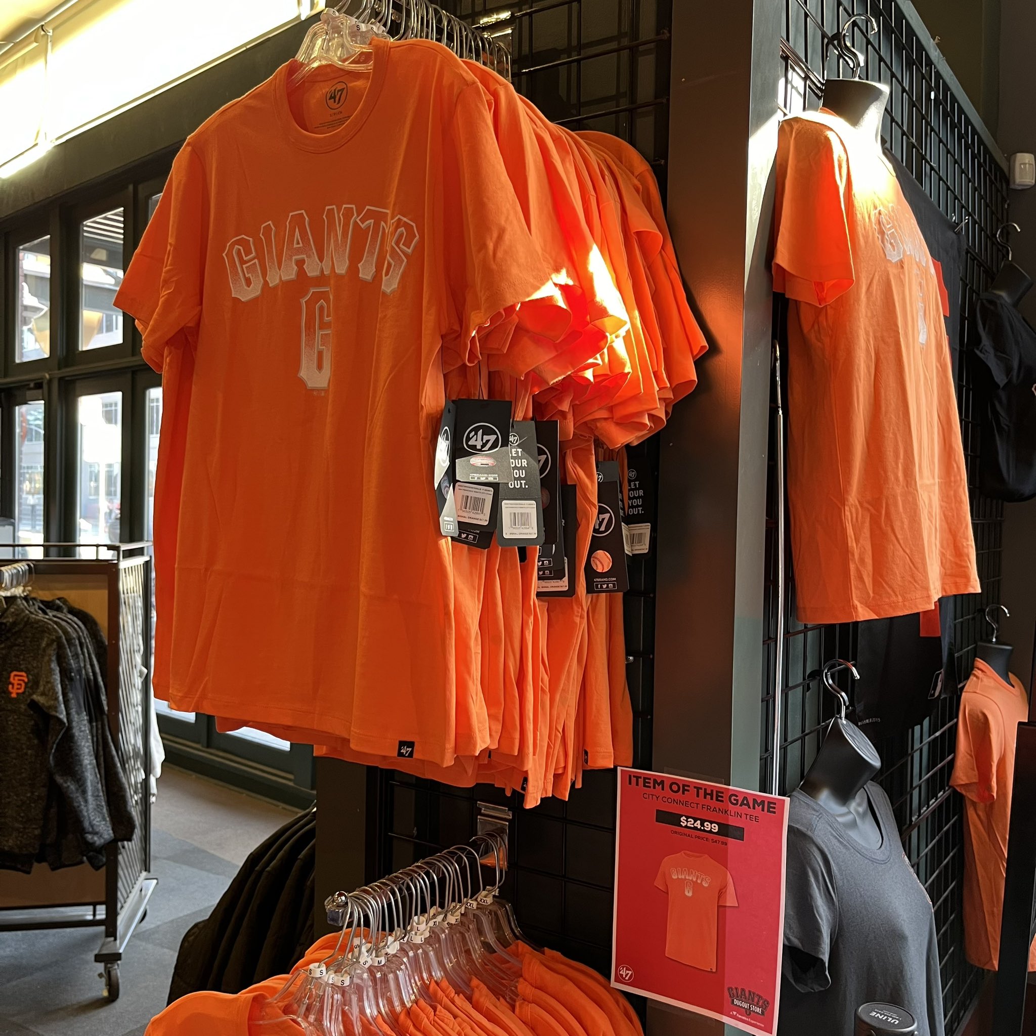 Judging Stores: SF Giants Dugout – Beyond the Creek