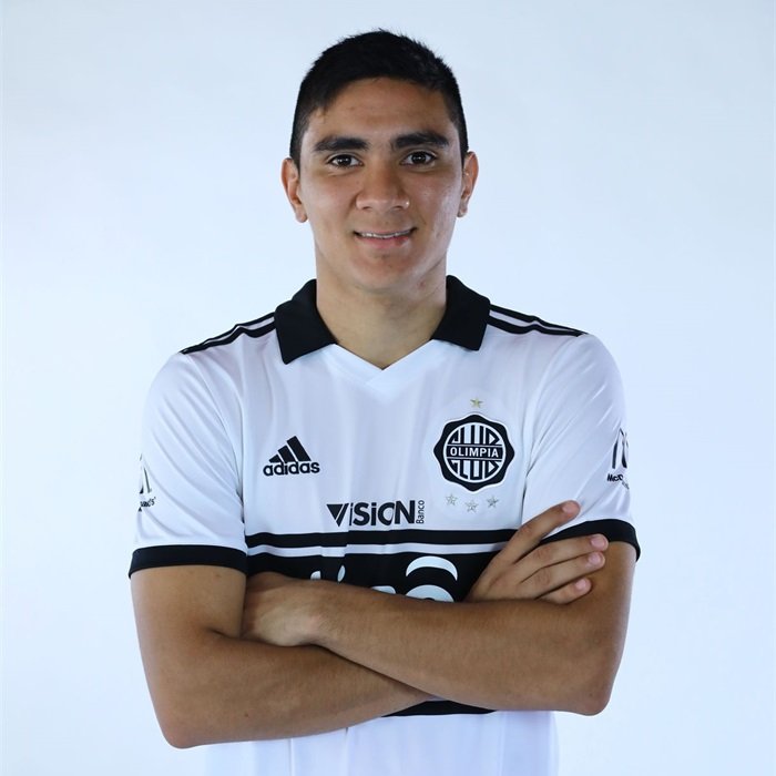 arthurBC2908's tweet photo. Almirón en el Newcastle//Almirón en la selección https://t.co/9WVDGFb9ci
