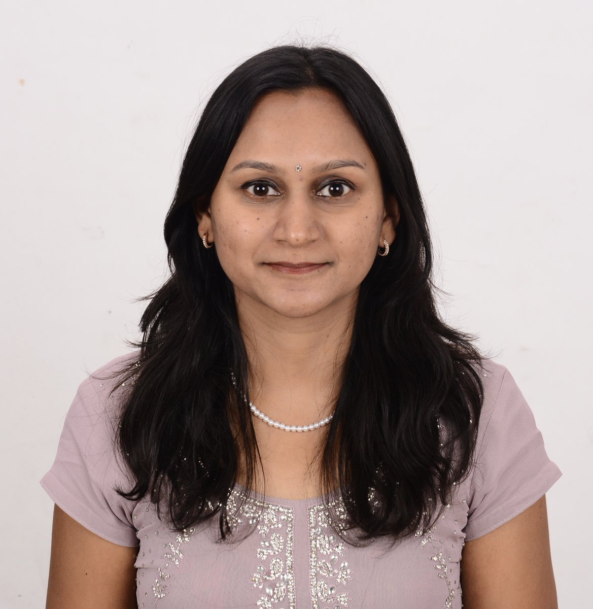 1) Welcome to a 🆕 #accredited #tweetorial brought to you by the collaboration of @ISNkidneycare and @ckd_ce. Our expert author is Mythri Shankar @nephromythri, Asst Prof, Nephrology, Institute of Nephrourology, and our topic for 🆓#CME is #ADPKD. #MedTwitter #nephtwitter