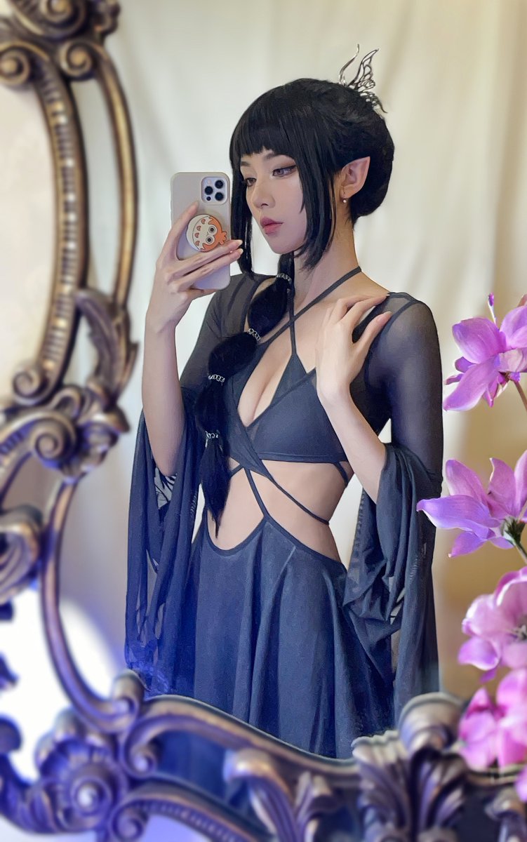 my take on shadowheart from baldur's gate 3
#BaldursGate3 #bg3