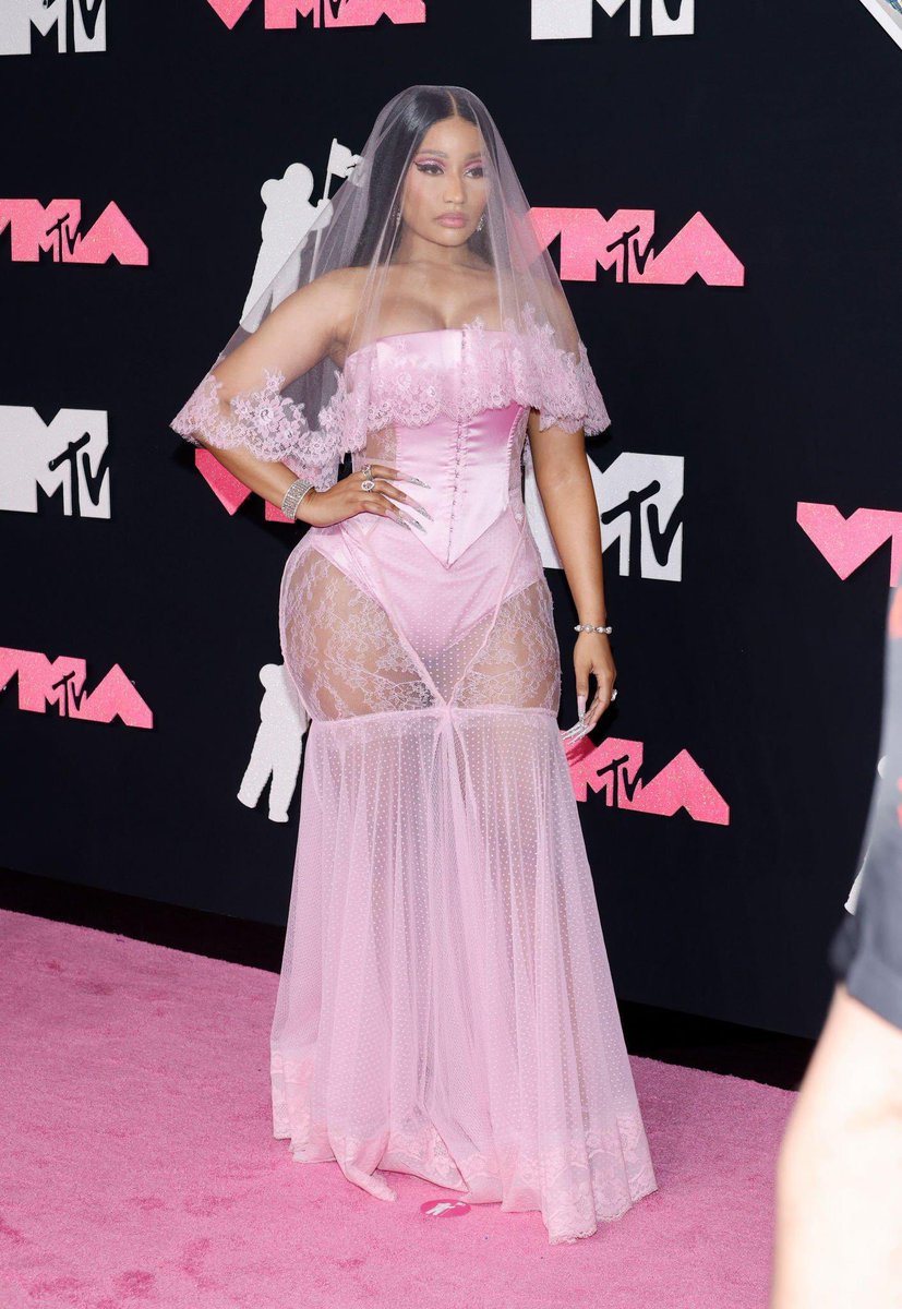 girlsinrap's tweet photo. Nicki Minaj for the 2023 #VMAs https://t.co/iS9aFO8OXj