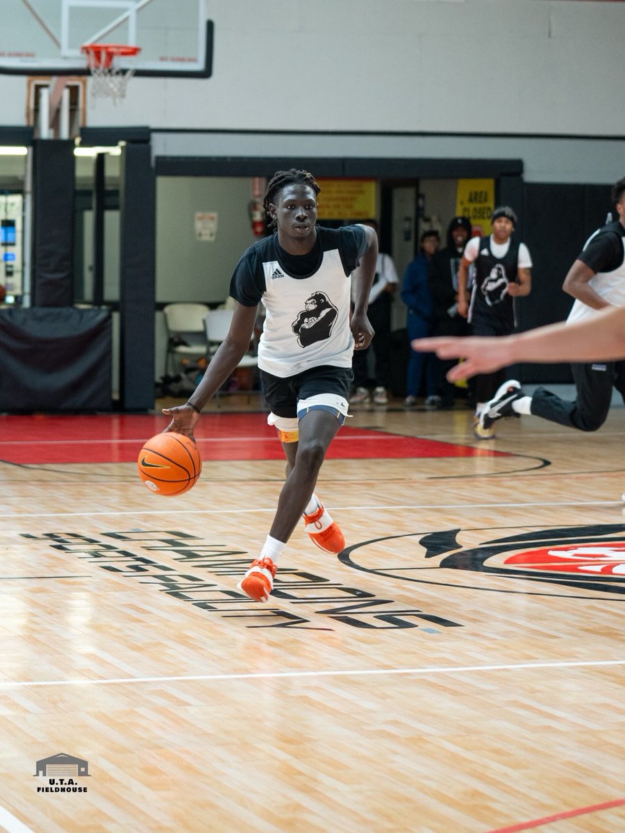 Inglewood College Preparatory/ ICP (@ccc_mensbball) on Twitter photo 