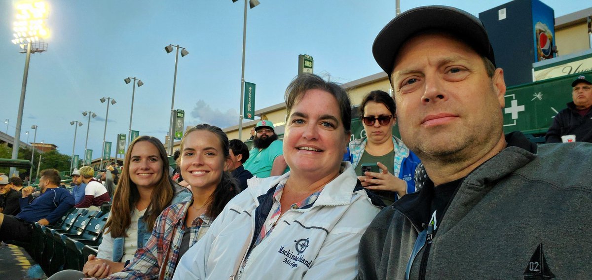 tdtarggart's tweet image. Thanks for the playoff tickets !! @TinCaps @jkennyOPS @calebkenny1380 #tincaps #capson