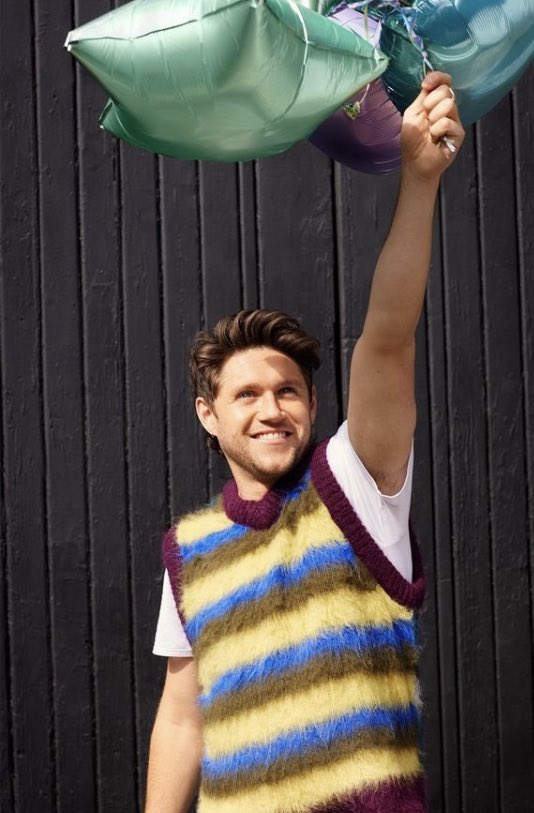 3 0 🍾🎈🎂 #HappyBirthdayNiall