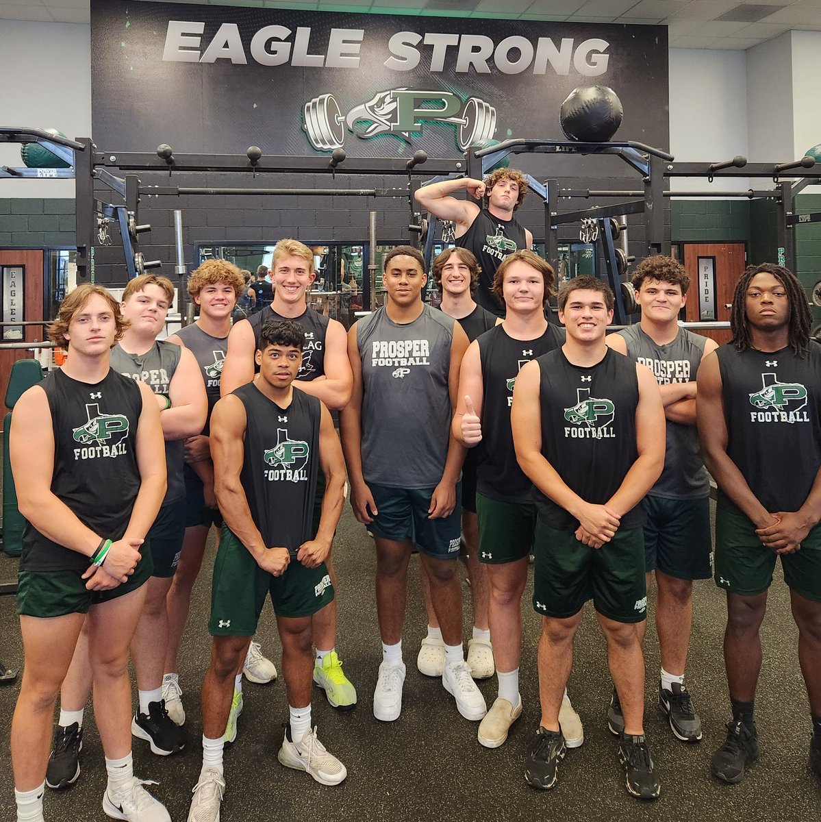 ProsperStrength's tweet image. 1st week of district, and 12 guys in our older group got a new bench ME. #EagleStrong #TheOverMe #DYJ