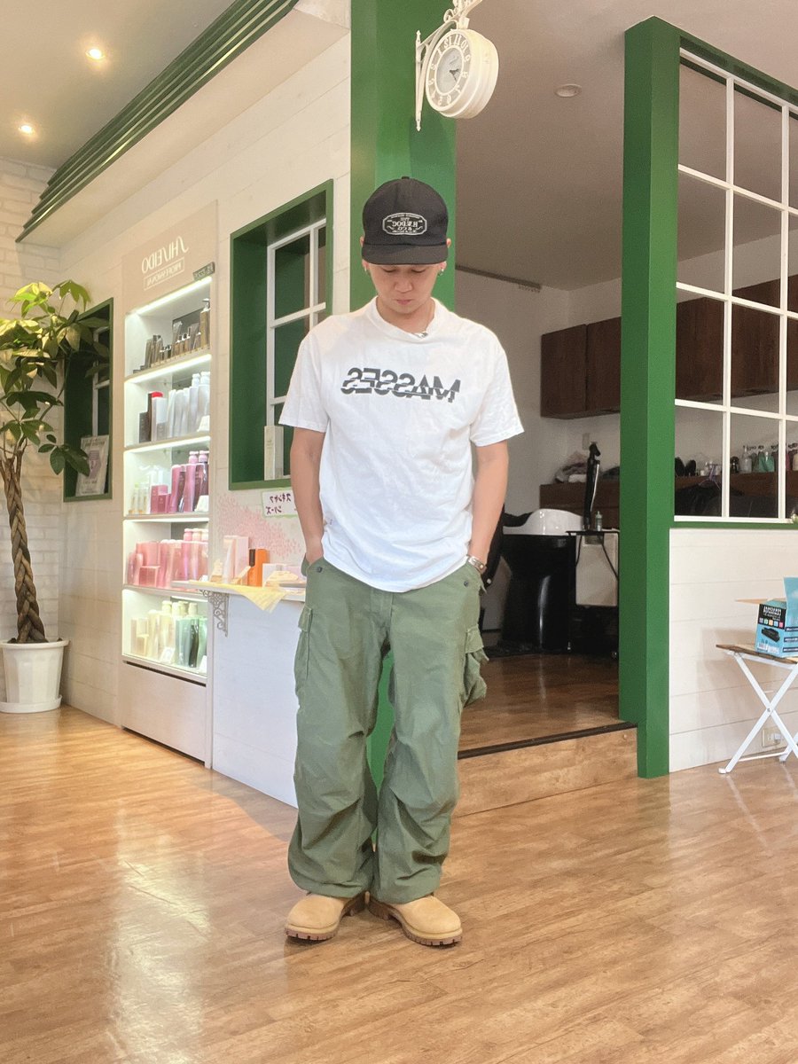 hayate3710's tweet photo. ミリタリー🪖
.
cap #hwdog 
T-shirt #masses #マシス  #masses_tokyo 
pants  #m65
boots #timberland  #ティンバーランド #abathingape #アベイシングエイプ #undefeated #アンディフィーテッド 
silver #ラリースミス　#larrysmith
.
#アメカジ https://t.co/fzHzaa4bDb