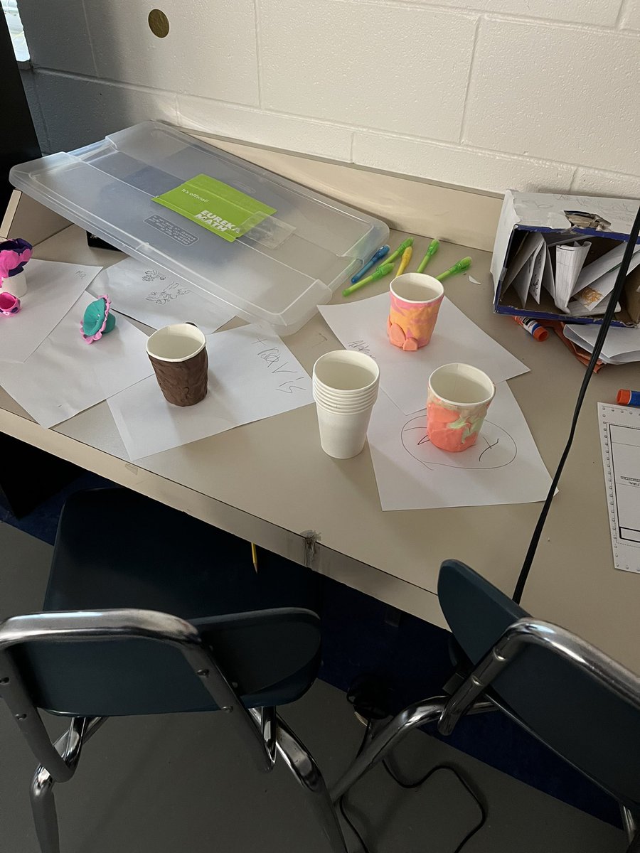 MBookworms's tweet photo. Trying our hand at some sculptures and pottery inspired by the early Desert Southwest Native Americans. #BeRoyal https://t.co/Fky62gB4u6