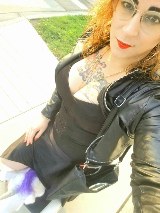 MistySkylar's tweet photo. My other ride is your husband🌈🦄 https://t.co/Ih6Va8IPRP