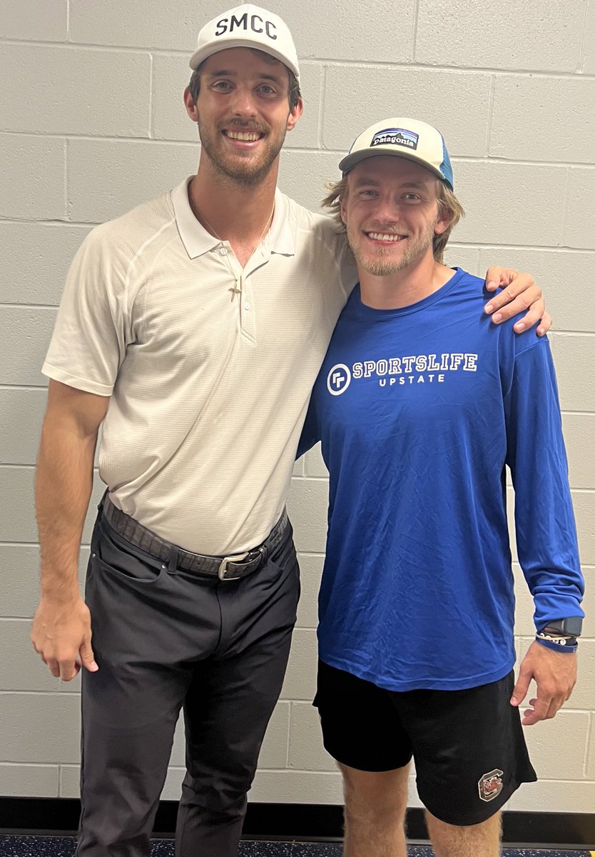 🌴🏈🌀THANKFUL to be part of a <a href="/OfficialWrenFB/">Wren Hurricane Football</a> community that is so supportive. <a href="/UrichJay/">Jay Urich</a> stopped by to check out practice, speak to our team &amp; visit old team mates &amp; coaches‼️ #COMPETE‼️<a href="/OfficialWren/">Wren High School</a> <a href="/CoachPerdomo/">Chris Perdomo</a> <a href="/t_adkins8/">Trey Adkins</a> <a href="/coachjstepp/">Coach Justin Stepp</a> <a href="/CoachSBeamer/">Shane Beamer</a> <a href="/GamecockFB/">South Carolina Football</a> <a href="/ZachPritchett/">Zach Pritchett</a>