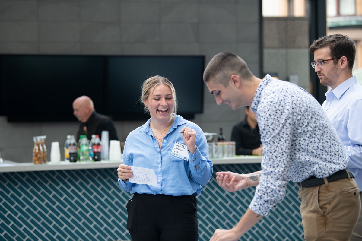 CDMSmith's tweet photo. Last week, we held our annual #NewEngland New Professionals Night hosted by our Executive Leadership Team at our #Boston headquarters! Thanks to everyone for a successful evening full of #networking 🤝, food, games and friendly rounds of trivia. https://t.co/V4rYm7hFJo