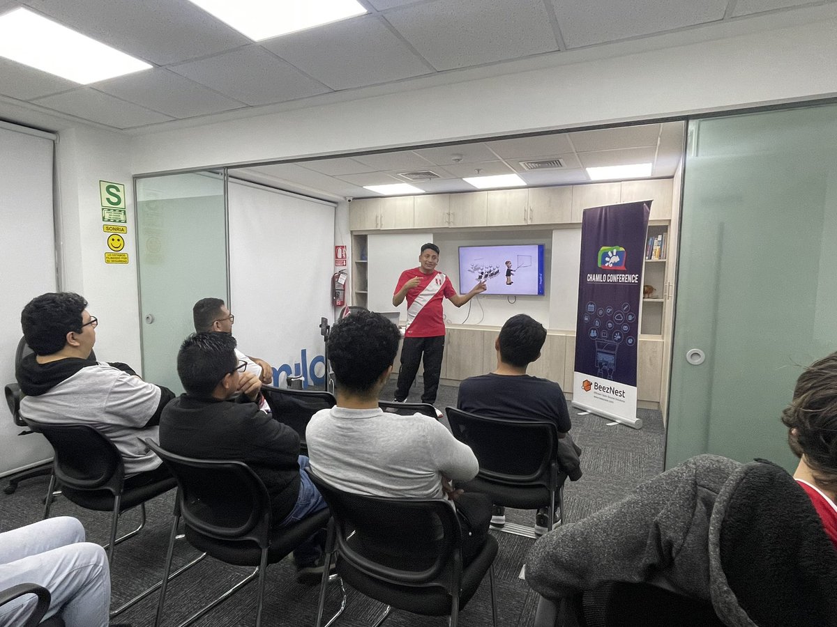 php_peru's tweet image. Empezamos el #PHPMeetup de Septiembre #PHPPeru