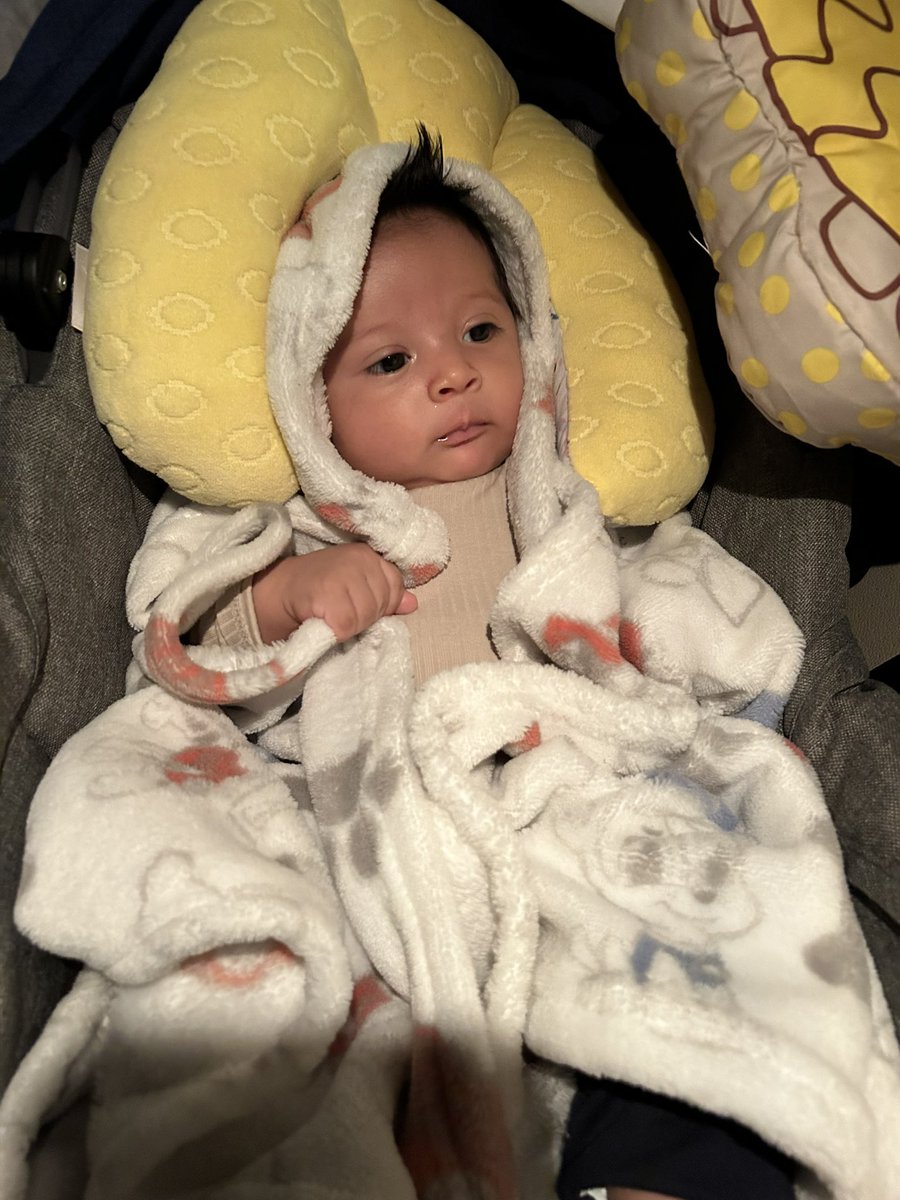 danoc55's tweet photo. Veo a mi hijo y creo que algo bueno hice en la vida para que me recompensara con esta cosita hermosa ❤️ https://t.co/6SJsZMr2wi