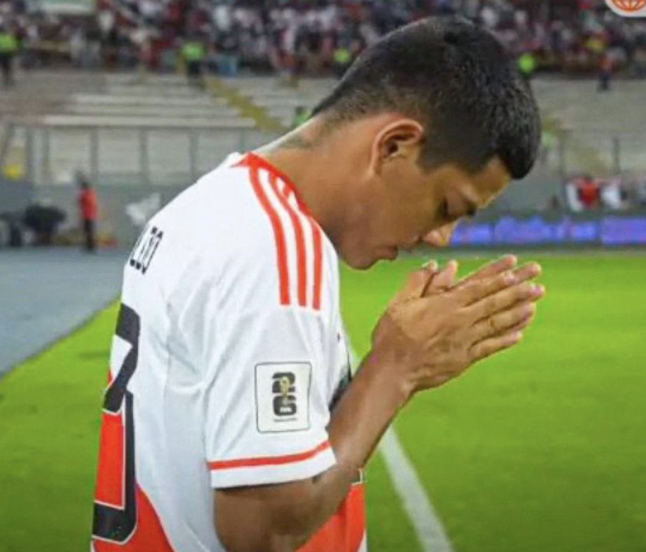 MatiasBurga's tweet photo. La joya del fútbol peruano debuta a los 20 años en la selección 🇵🇪 https://t.co/yl1gyCrMcl