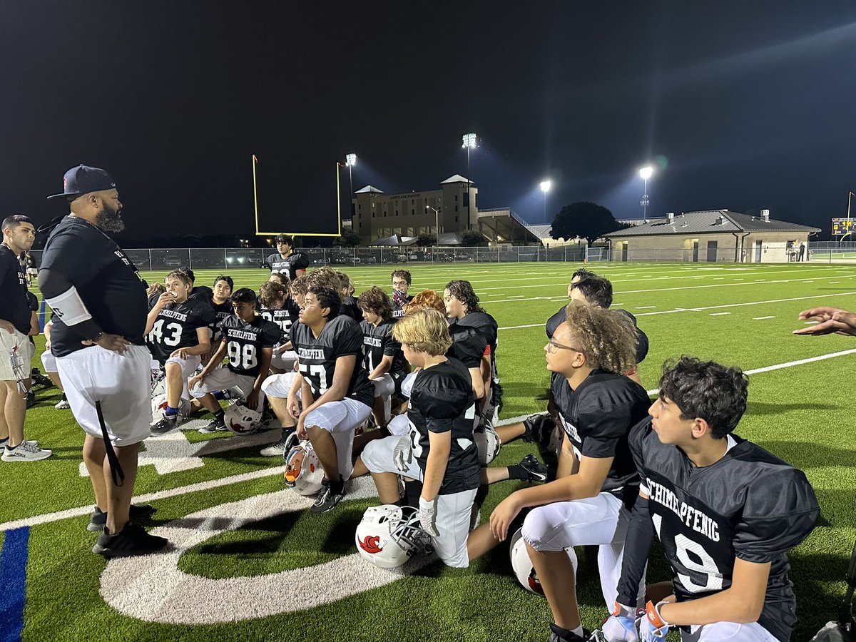 Week of winning for Schim football!! 
7th grade B team: 48-0
7th grade A team: 41-6
8th grade A team: 30-21
So proud of these boys and we’re already working hard preparing for next week!! GO PANTHERS!
<a href="/SMS_Panthers/">Schimelpfenig MS</a> <a href="/PISDAthDept/">Plano ISD Athletic Department</a>