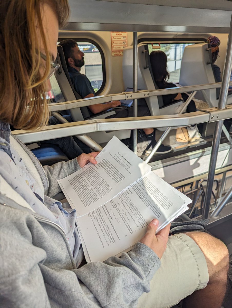 DanielJBump's tweet photo. Anyone else on the Caltrain to SF rn? Would like to discuss Quantum Complexity. https://t.co/iwmLdu6AAq