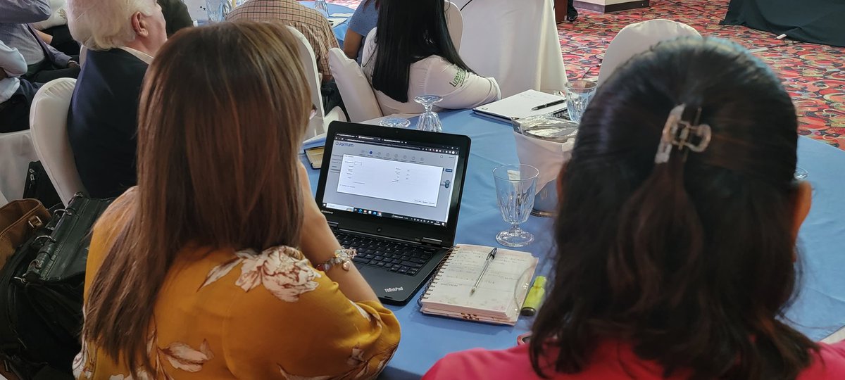 PNUDHonduras's tweet photo. Las empresas son socios importantes para nuestro trabajo y, por ende, del #DesarrolloSostenible

Hoy hemos compartido la importancia de promover la igualdad de género, y a la vez han aprendido de nuestra plataforma de adquisiciones #Quantum para proveedores. https://t.co/ywuvn8CVXg