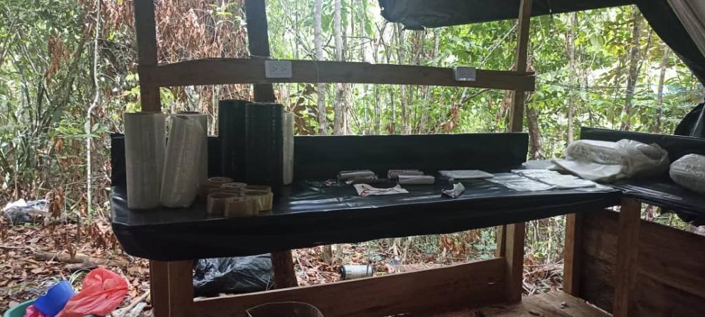 crim_trujillo's tweet photo. #OperacionRelampagodelCatatumbo. La #FANB a través de sus Unidades de Reacción Rápida de Combate Mérida, Táchira y Trujillo junto al  Comando Nacional Antidroga de la GNB empañados en contra del flagelo del narcotráfico Colombiano.* https://t.co/6SRIZmAnzX