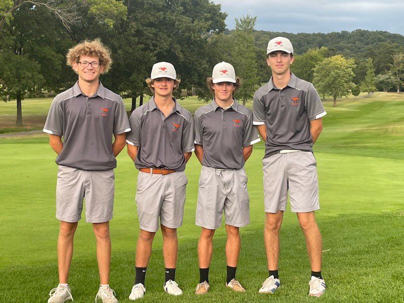 DesalesGolf's tweet photo. We had our final match of the season today with our good friends at Holy Cross. Now to prepare for regionals next Tuesday!
#GolfColts https://t.co/ybG93uLQLZ