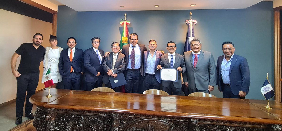 INCAM_Abogados's tweet photo. Hoy se llevó a cabo el desayuno de trabajo de la Comisión de Derecho Mercantil, agradecemos la participación a Carlos A. García y a Quetzalcóatl Sandoval así como a quienes nos acompañaron @cfiguer24355392, @cgbellinghausen https://t.co/PsDSneReun