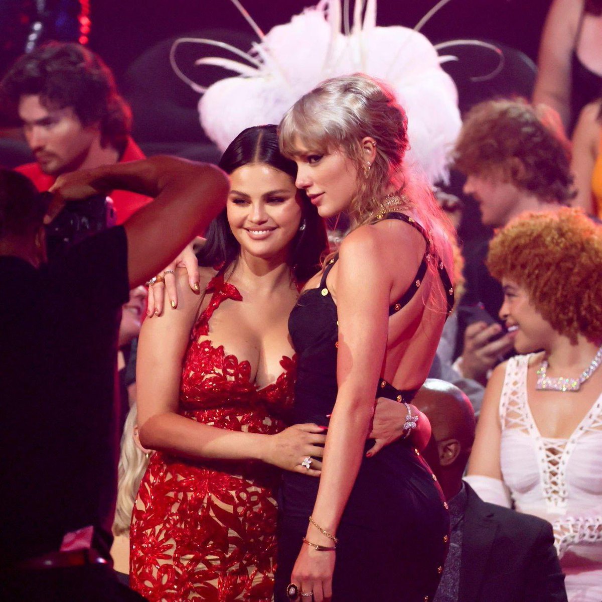 aylu ⊹₊⟡⋆ tweet media